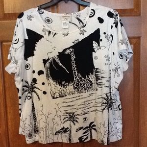 Essentials by Maggie top size 2X in good cond